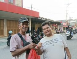 Andre Politik Group, Bagikan Puluhan Paket Sembako