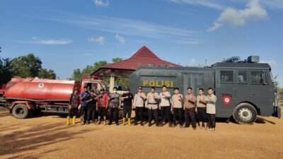 Call Center 110 Respon Cepat, Tim Pamapta III Polres Bangka Tengah Bergerak Tangani Kebakaran Lahan di Kawasan Pantai Sumur 7–Pantai Alew