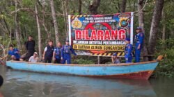 Ponton Rajuk Tower Ditemukan di DAS Kampak, Polres Bangka Barat Pasang Spanduk Larangan