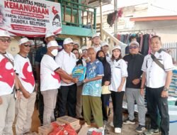 PSI Babel Salurkan 1,5 Ton Beras untuk Korban Kebakaran Dusun III Serdang